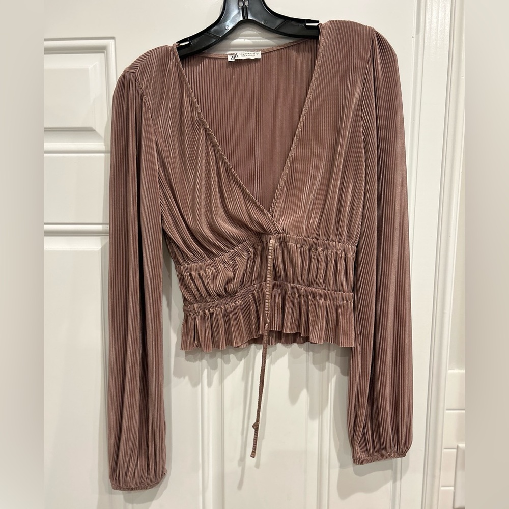 Zara rose gold going out top